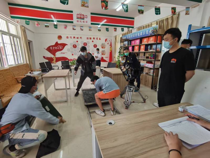 金州区广告片拍摄公司：极简主义践行者，少即是多的视觉哲学